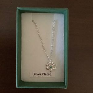 Silver plated Shamrock necklace w/emerald stone